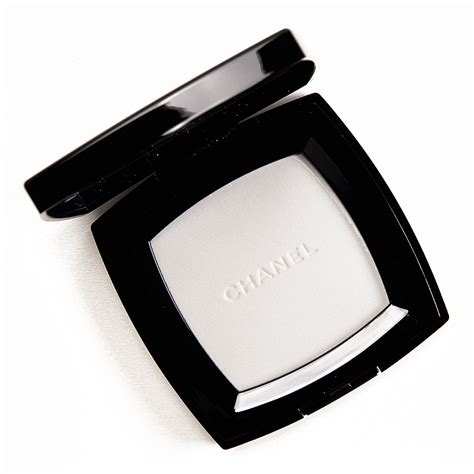 Chanel Poudre Lumiere Glacee Silver Reflections Shimmering